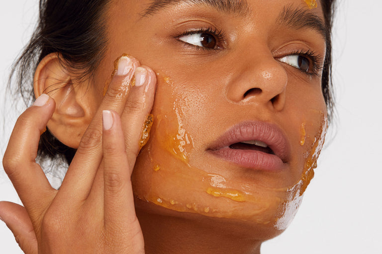 How to Unclog Your Pores